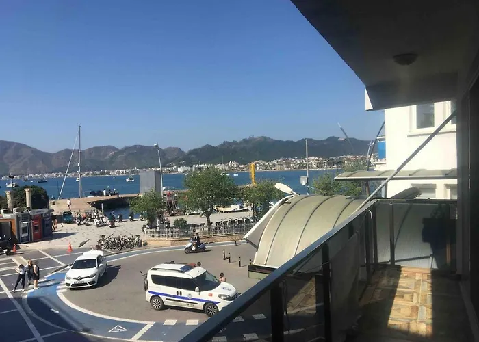 아파트 Red, Sea View Flat *